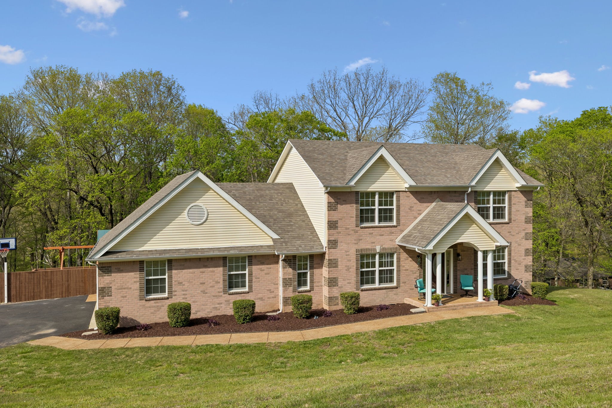 1548 Heller Ridge Spring Hill TN 37174
