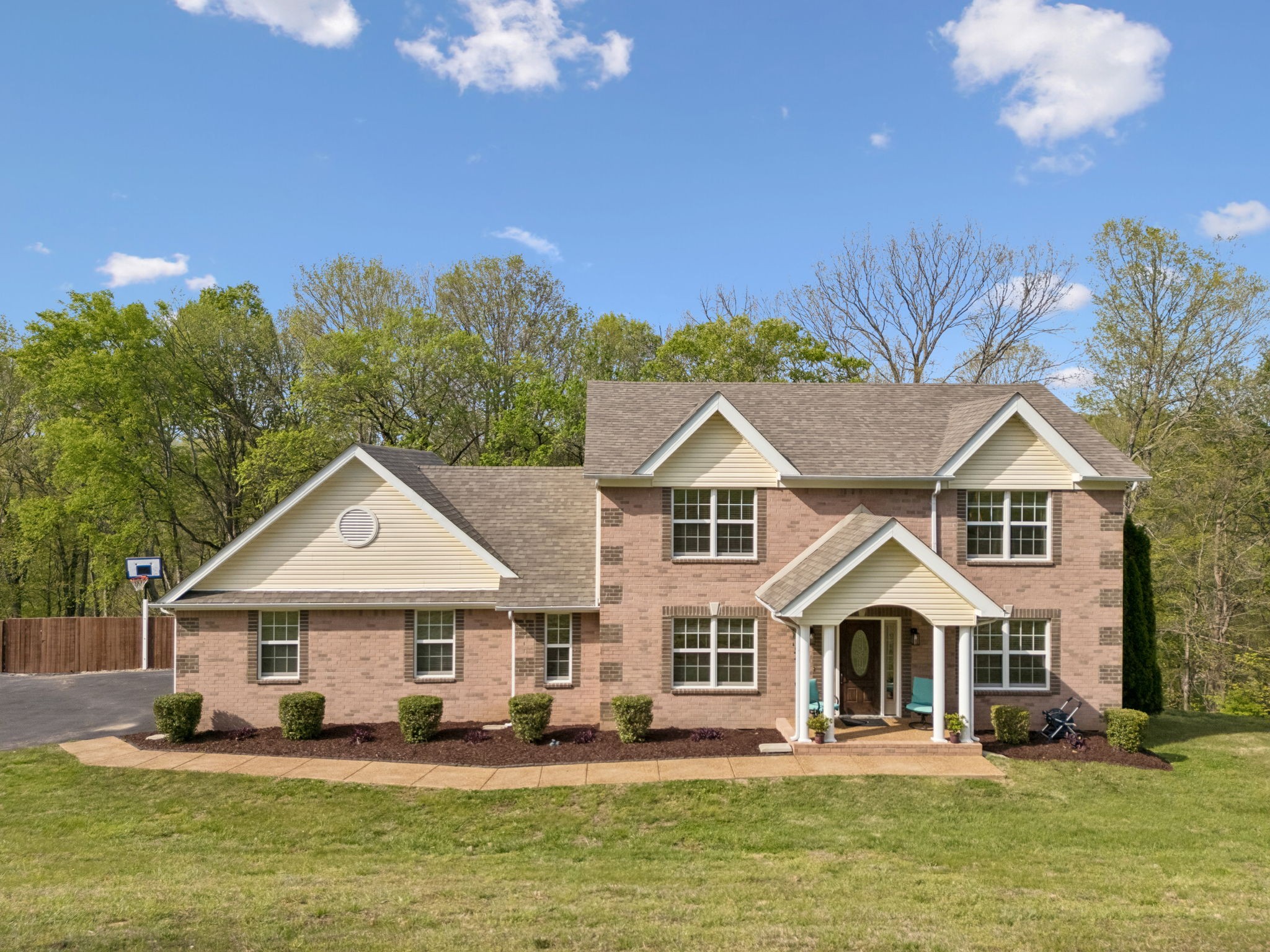 1548 Heller Ridge Spring Hill TN 37174