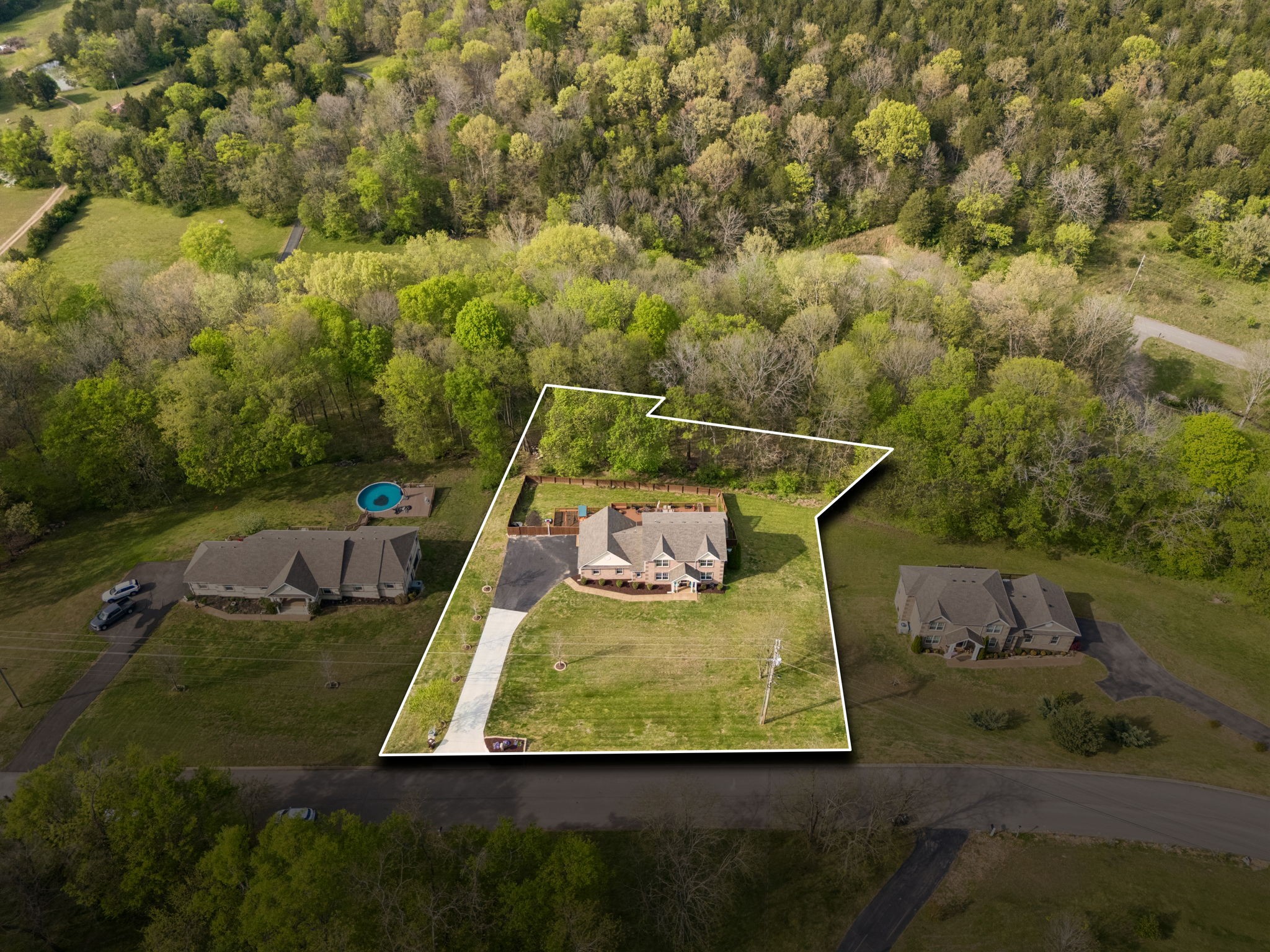 1548 Heller Ridge Spring Hill TN 37174