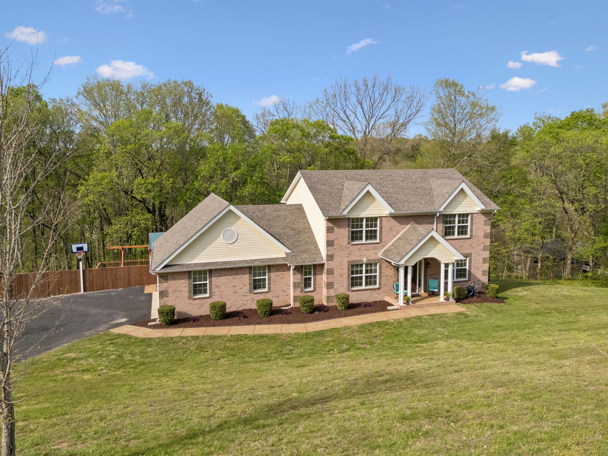 1548 Heller Ridge Spring Hill TN 37174