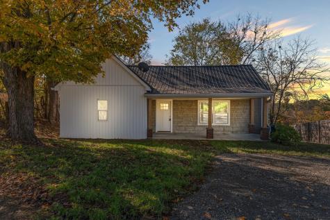 261 Maysville Road Scottsville KY 42164