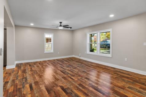261 Maysville Road Scottsville KY 42164