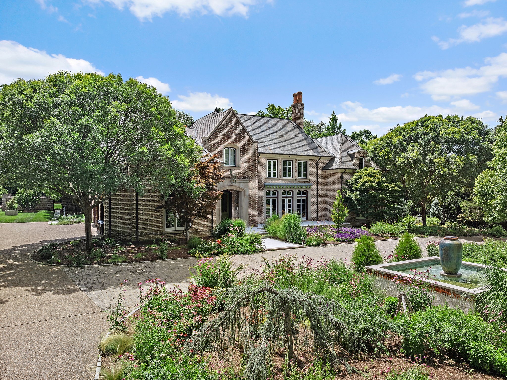 1206 Belle Meade Boulevard Nashville TN 37205