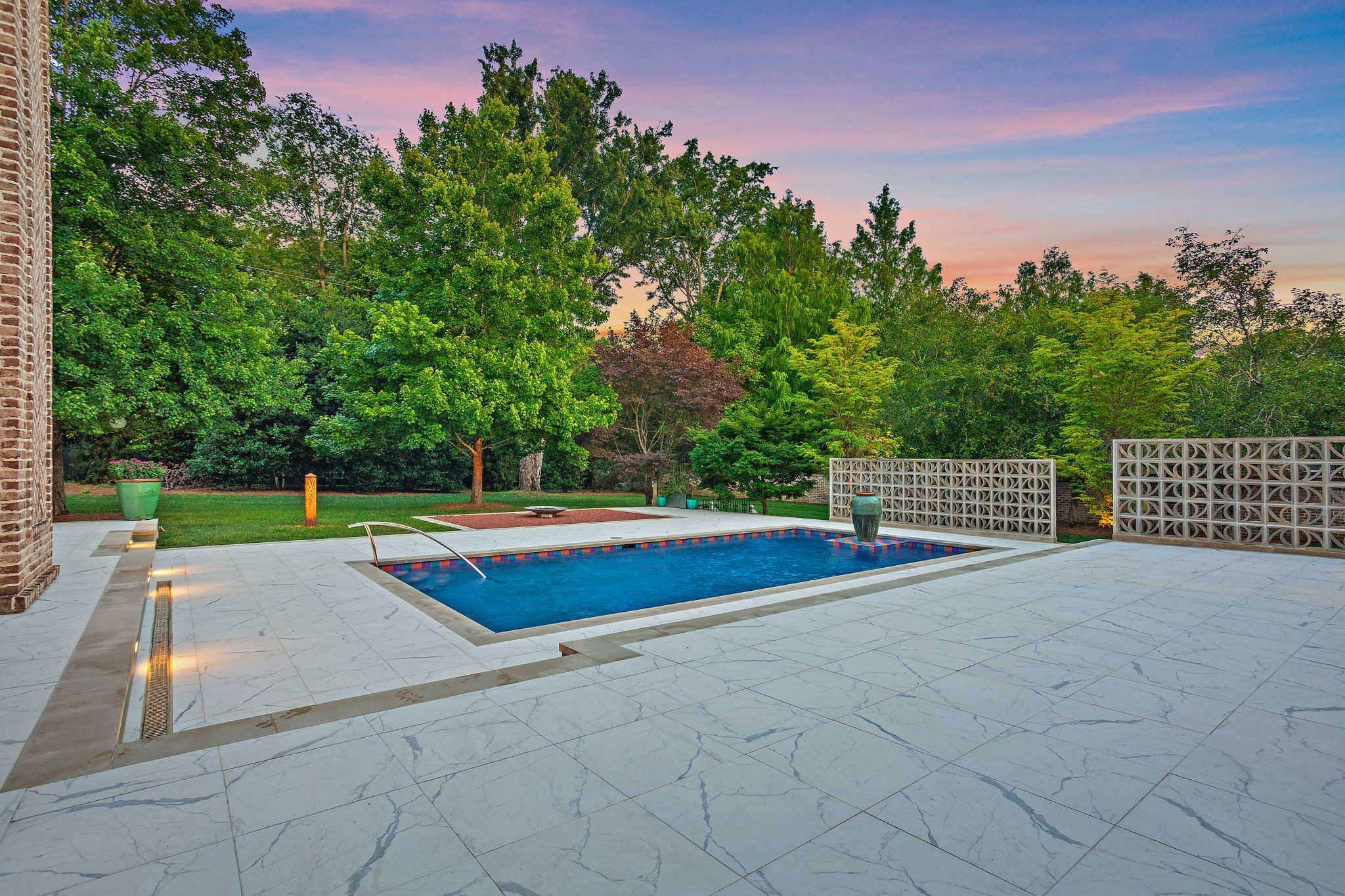 1206 Belle Meade Boulevard Nashville TN 37205