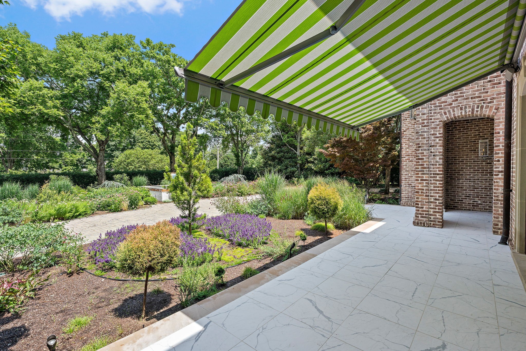 1206 Belle Meade Boulevard Nashville TN 37205