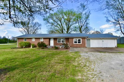 946 Monument Road Summertown TN 38483