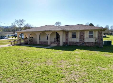 1205 Beverly Drive Pulaski TN 38478