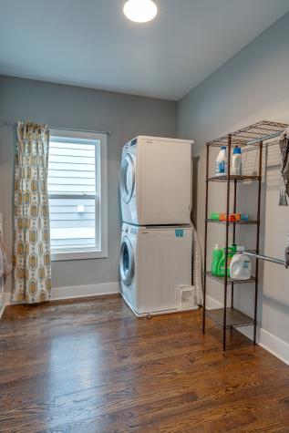 1721a 7th Ave, N Nashville TN 37208