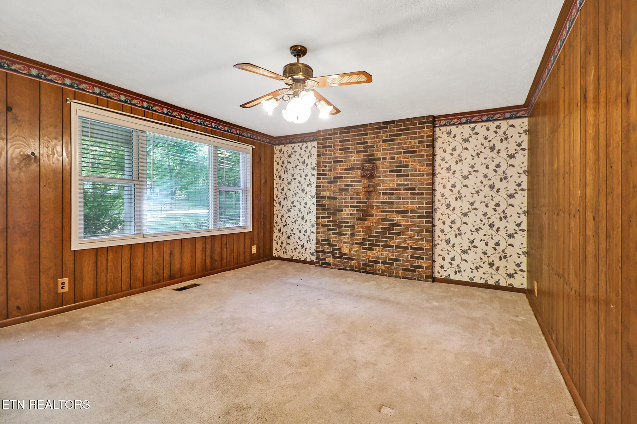 149 Horseshoe Circle Jamestown TN 38556