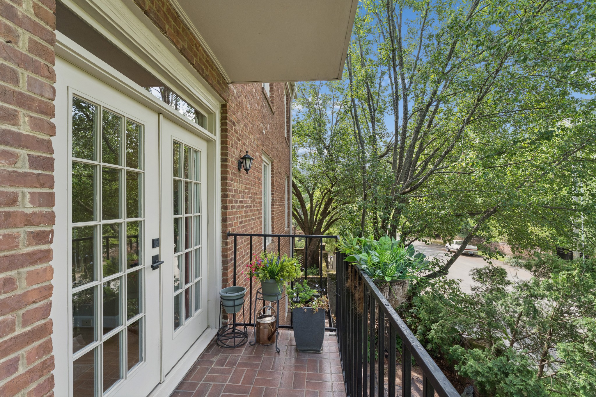 3737 West End Avenue Nashville TN 37205