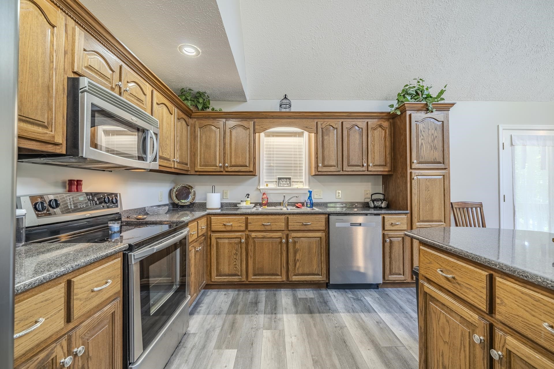 230 Chance Cove Counce TN 38326