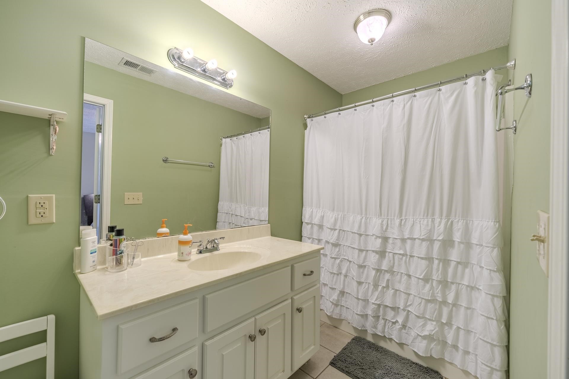 230 Chance Cove Counce TN 38326