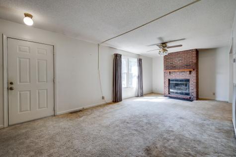 409 Breckinridge Road Clarksville TN 37042