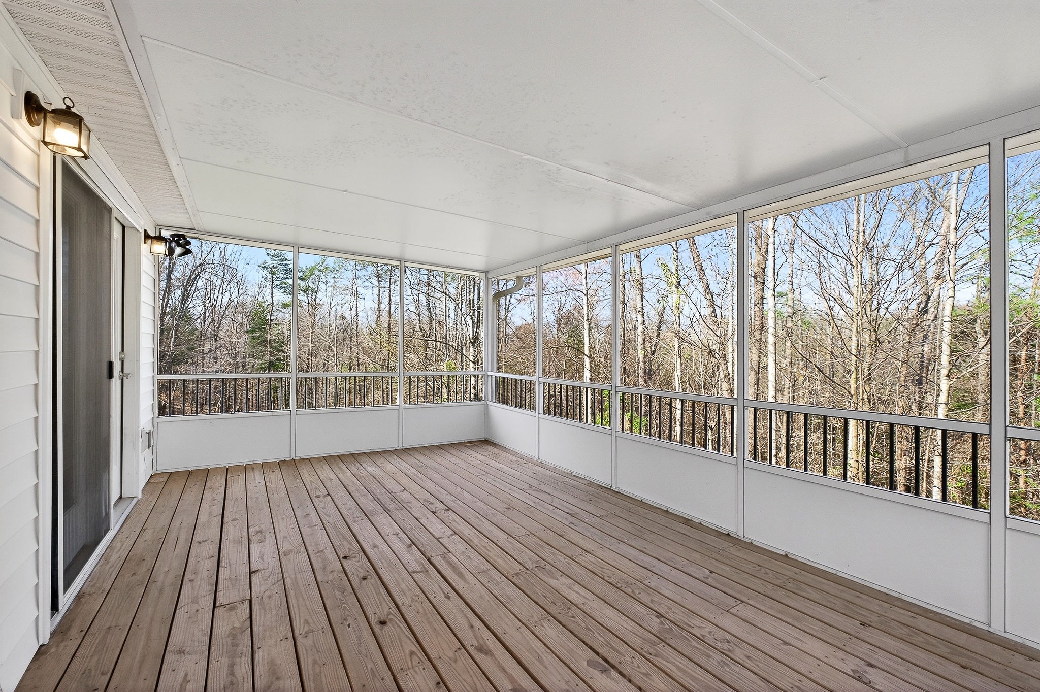 120 Red Bud Lane Hilham TN 38568