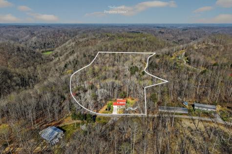 120 Red Bud Lane Hilham TN 38568