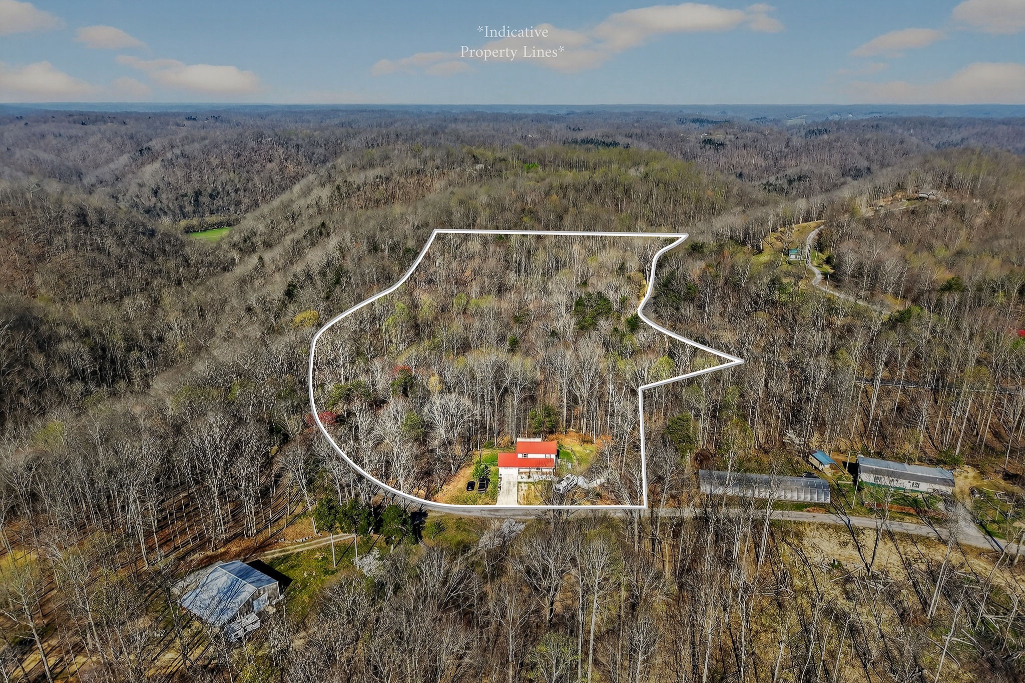 120 Red Bud Lane Hilham TN 38568