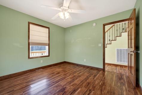 120 Red Bud Lane Hilham TN 38568