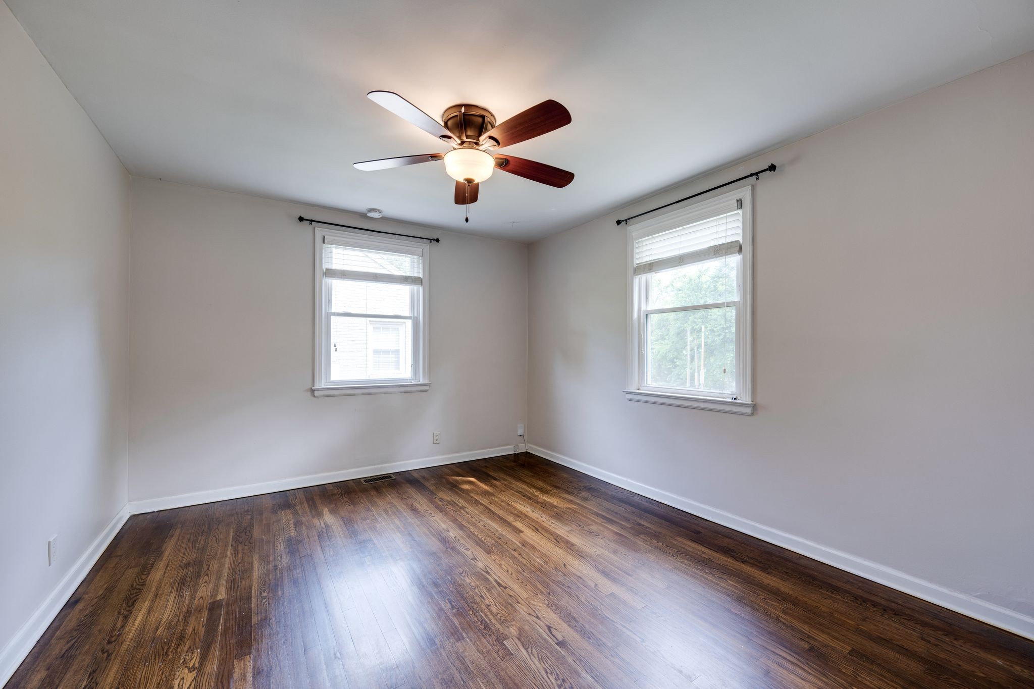 2223 Fernwood Drive Nashville TN 37216