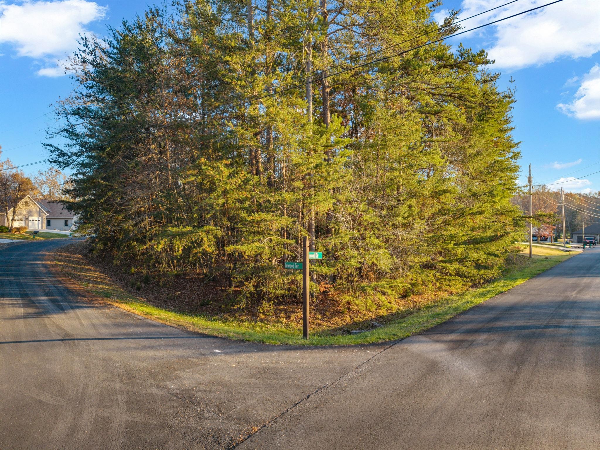 19 Inwood Drive Crossville TN 38558