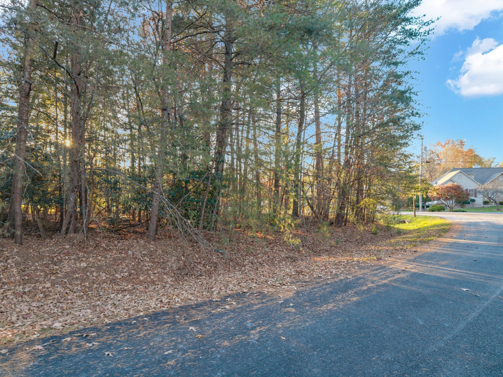 19 Inwood Drive Crossville TN 38558