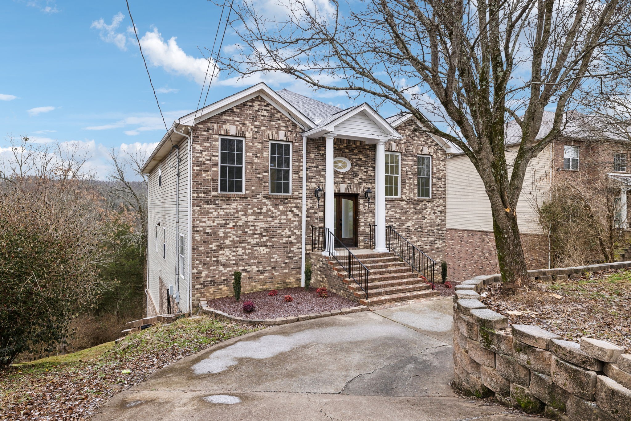 232 Deer Point Nashville TN 37209