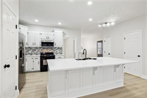 232 Deer Point Nashville TN 37209