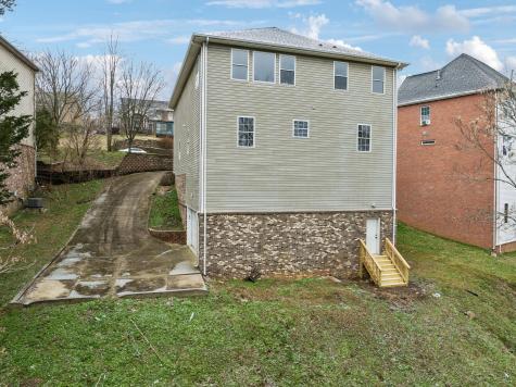 232 Deer Point Nashville TN 37209