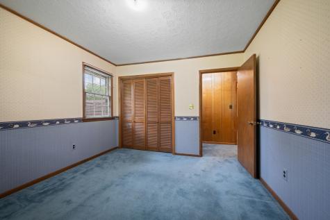 915 Taylor Circle Burns TN 37029