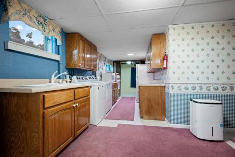 915 Taylor Circle Burns TN 37029