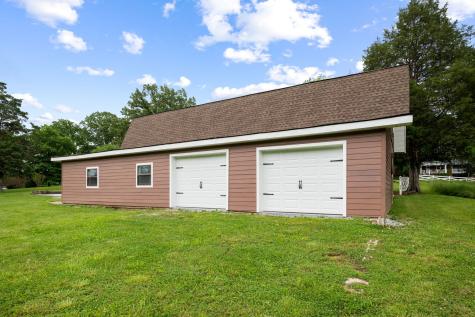 915 Taylor Circle Burns TN 37029