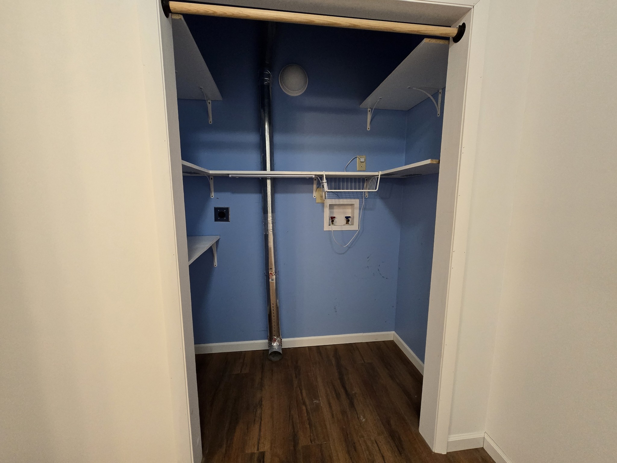 321 S John Locke Road Mcminnville TN 37110