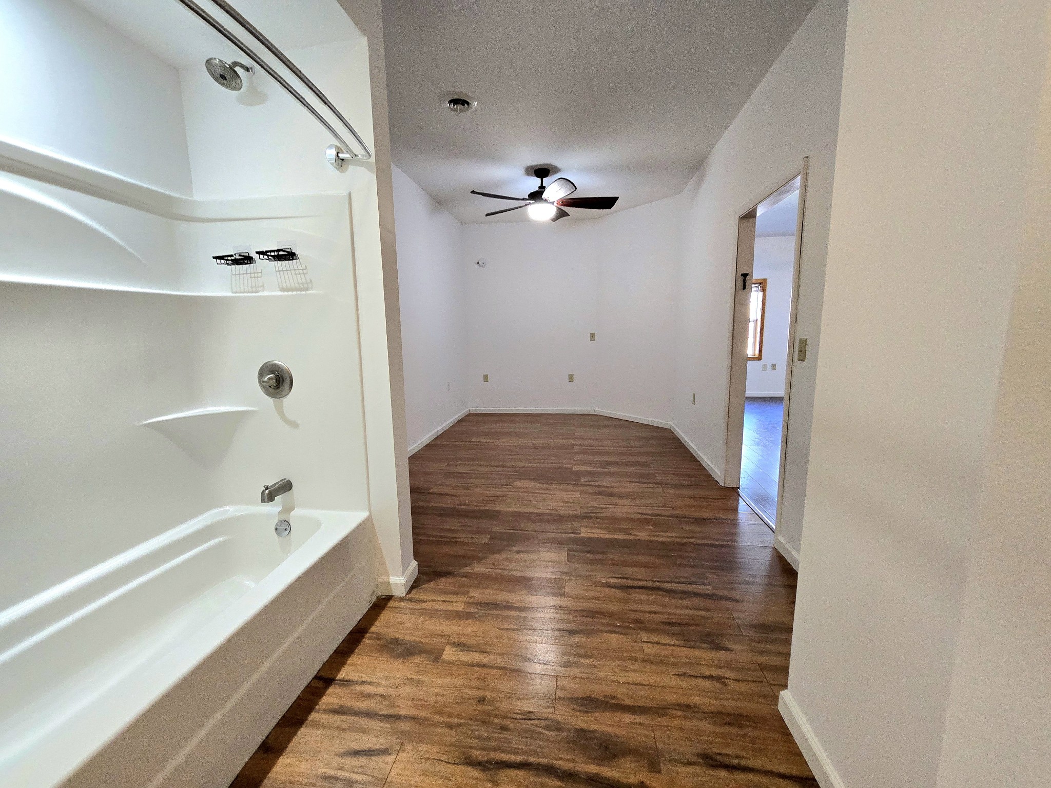 321 S John Locke Road Mcminnville TN 37110