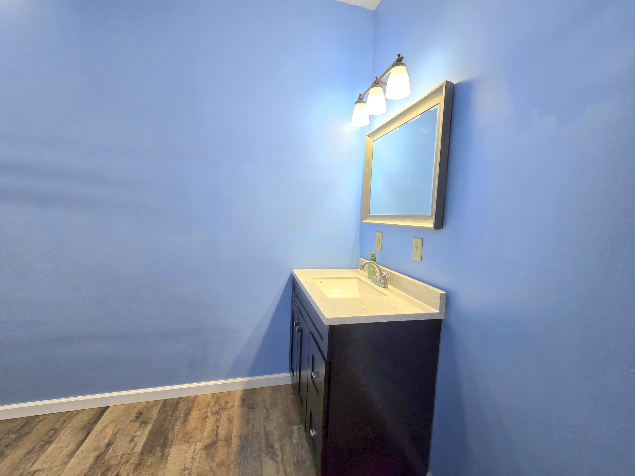 321 S John Locke Road Mcminnville TN 37110