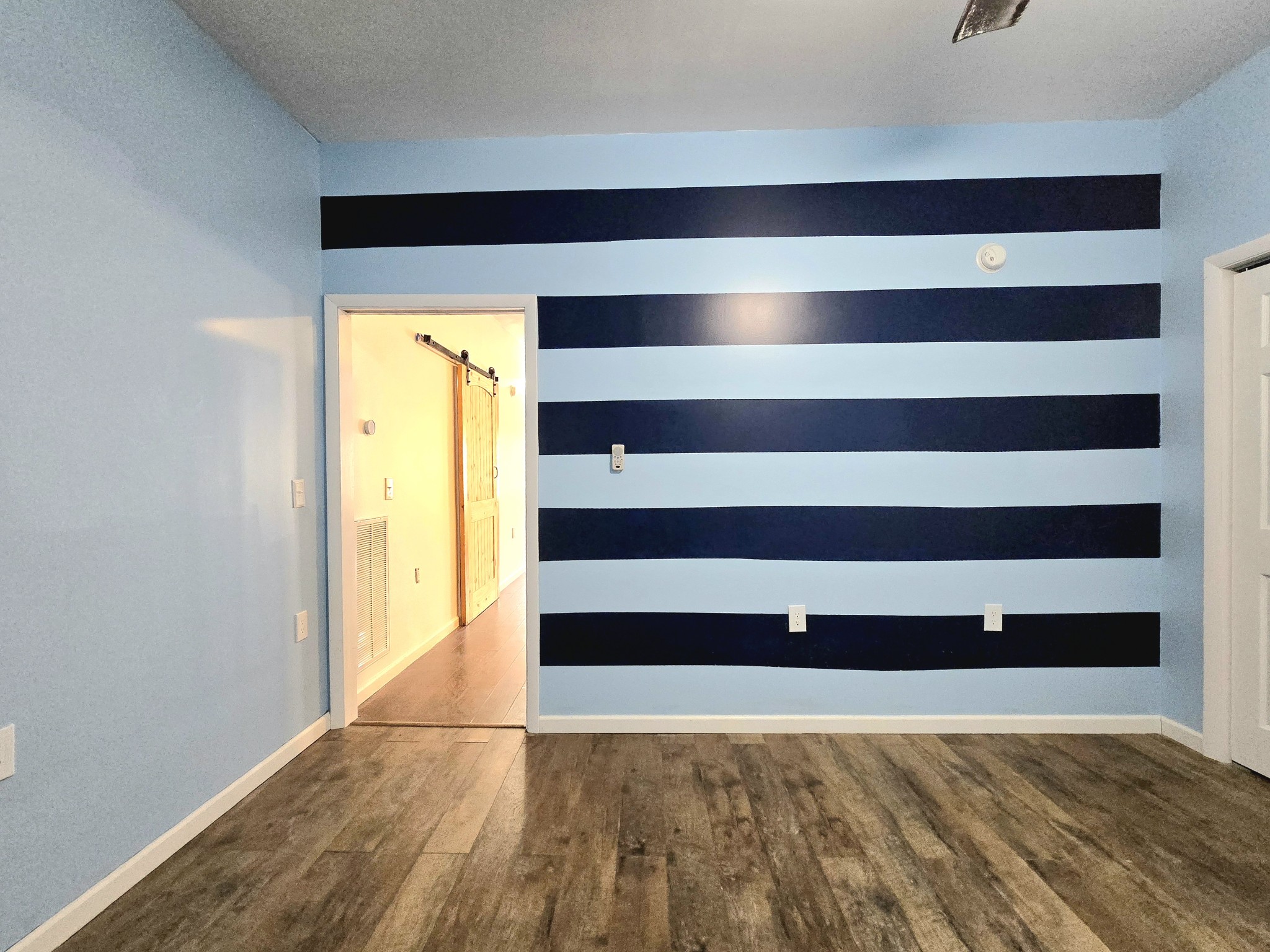 321 S John Locke Road Mcminnville TN 37110