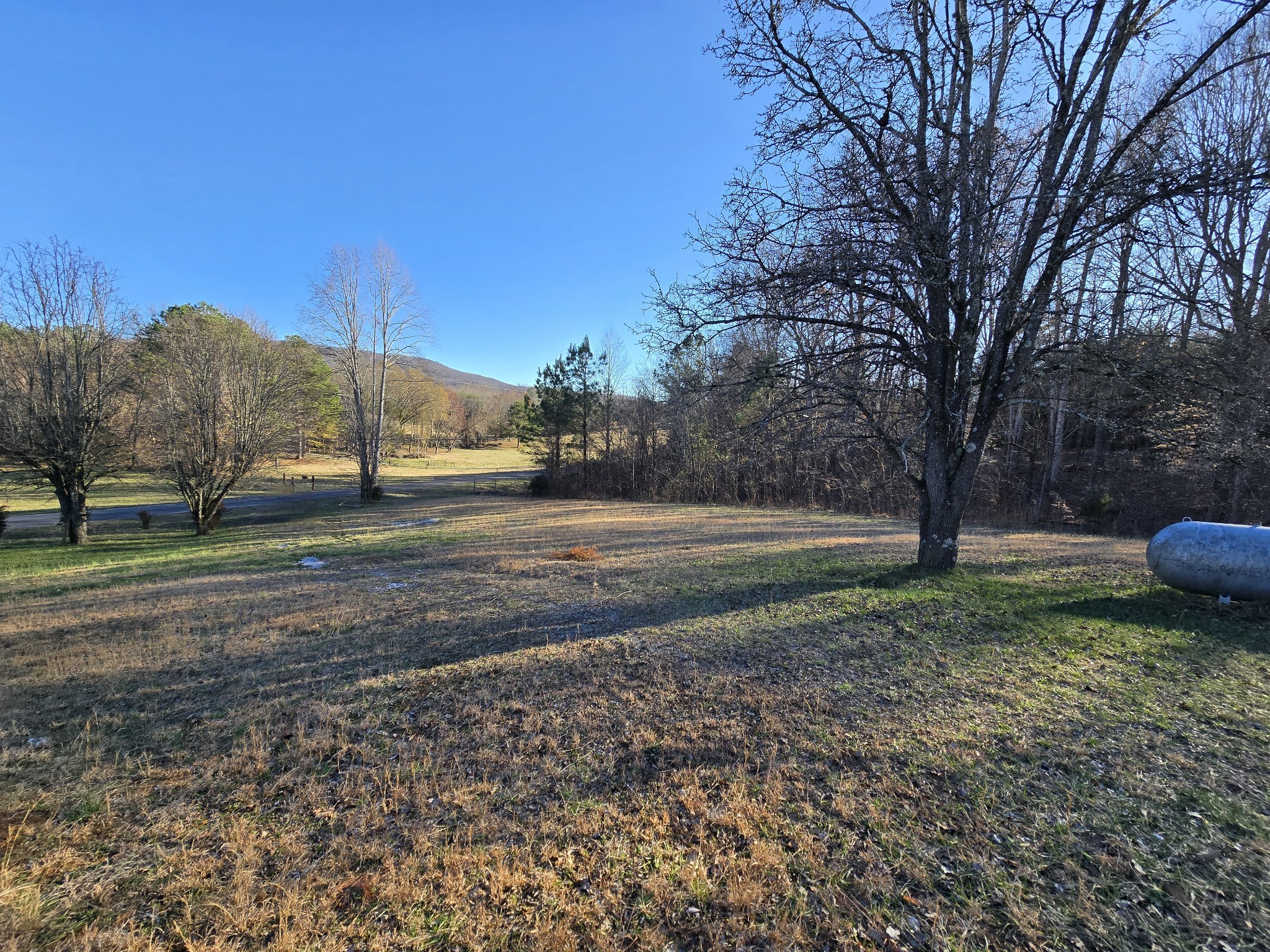 321 S John Locke Road Mcminnville TN 37110