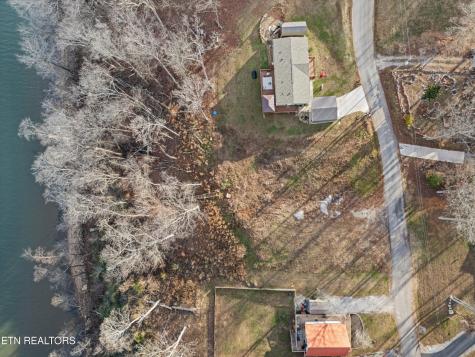 35 Lakeshore Vista Drive Kingston TN 37763