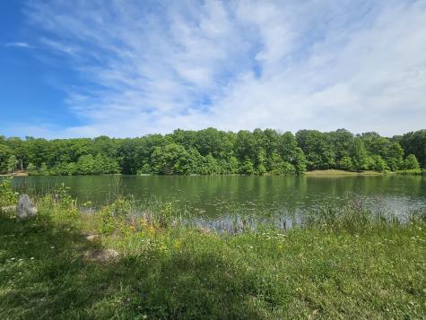 24 Blumont Drive Altamont TN 37301