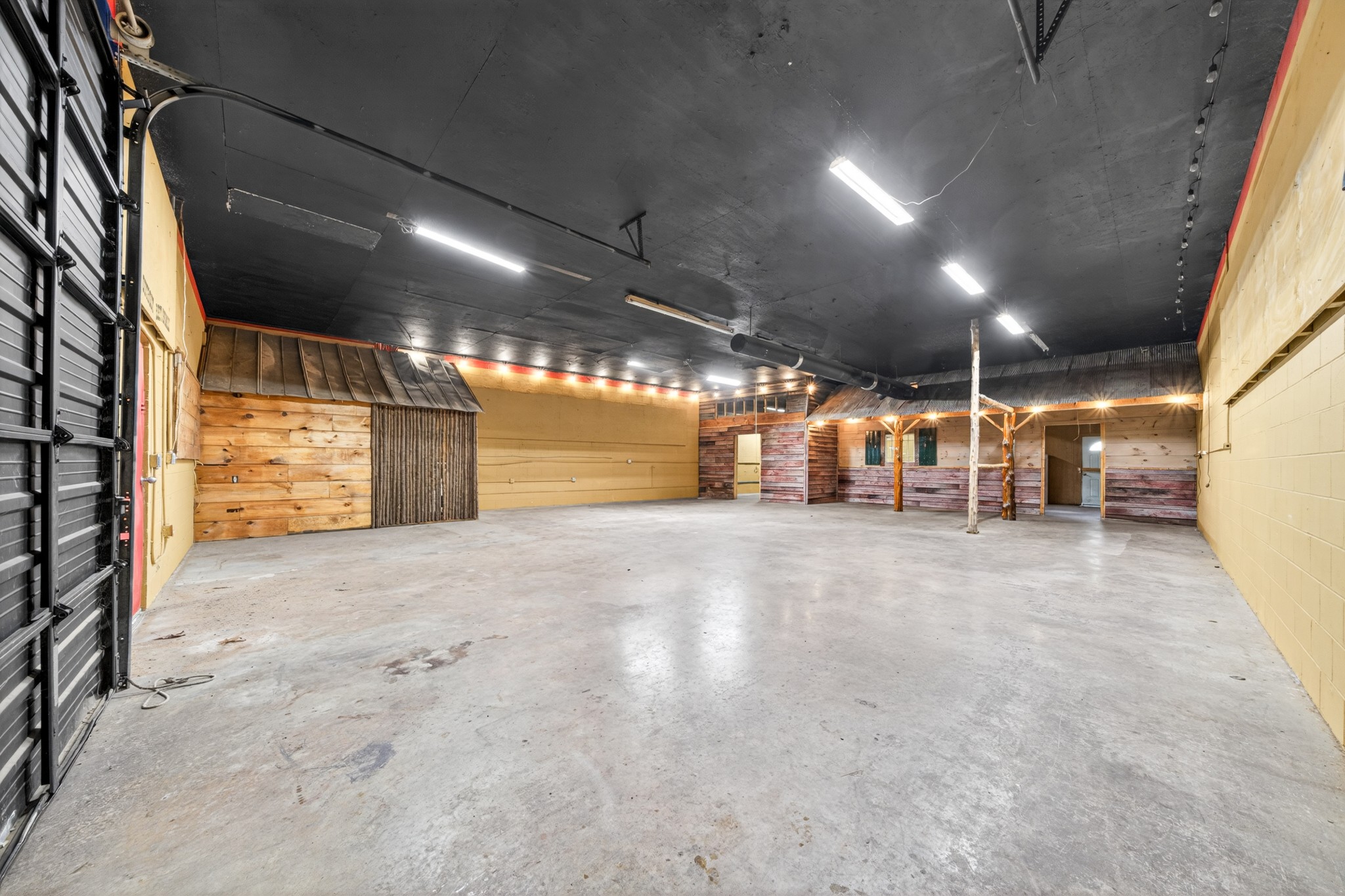 3239 Nashville Highway Smithville TN 37166