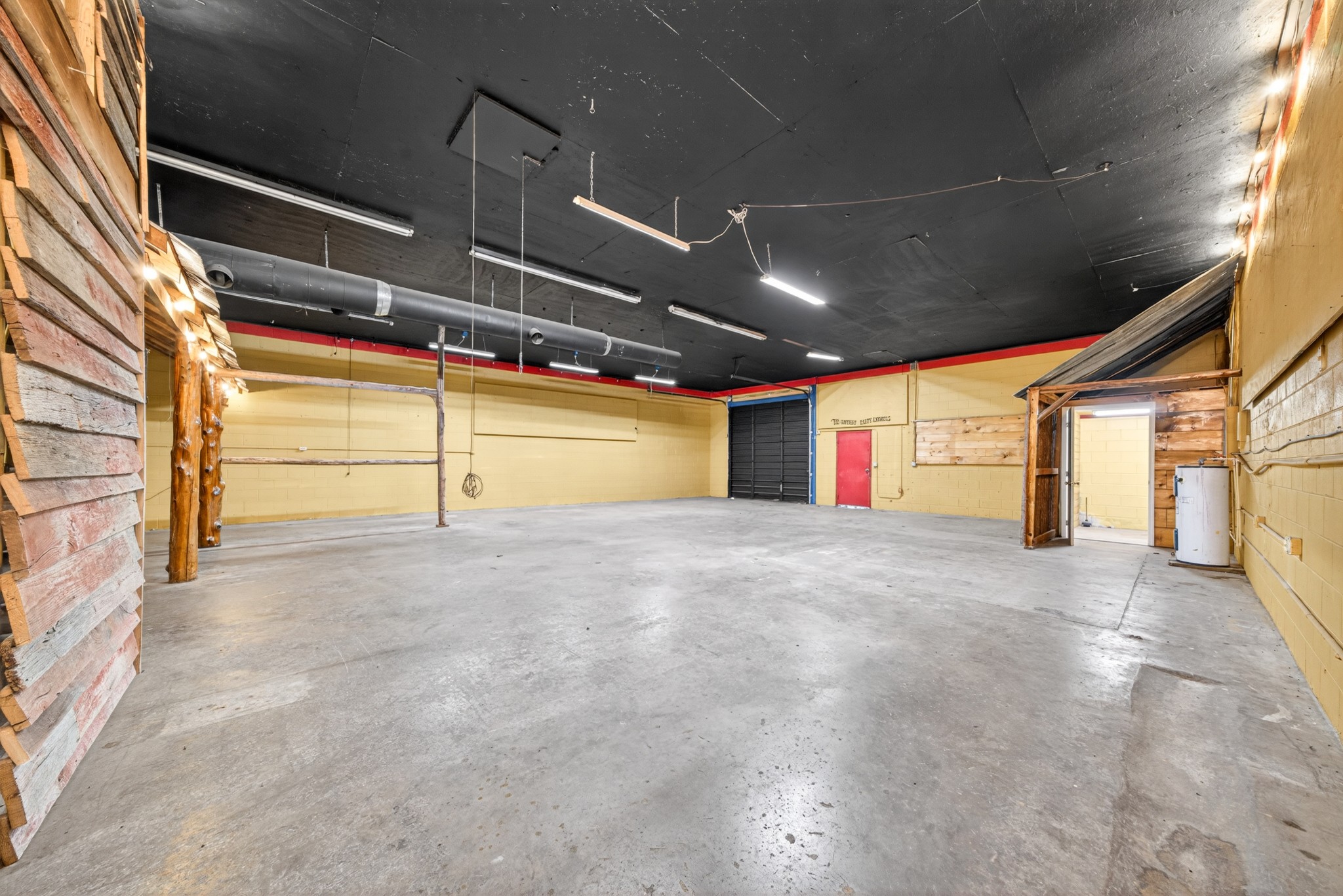 3239 Nashville Highway Smithville TN 37166