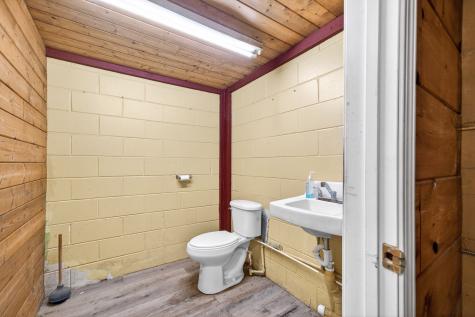 3239 Nashville Highway Smithville TN 37166