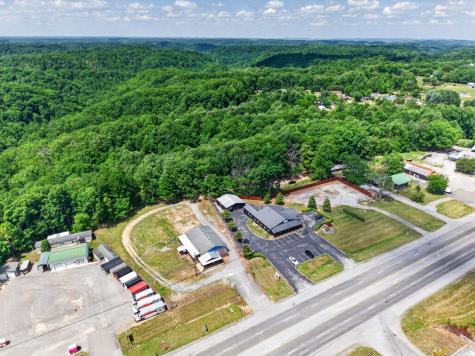 3239 Nashville Highway Smithville TN 37166