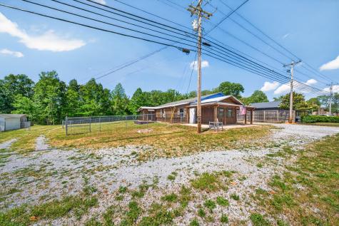 3239 Nashville Highway Smithville TN 37166