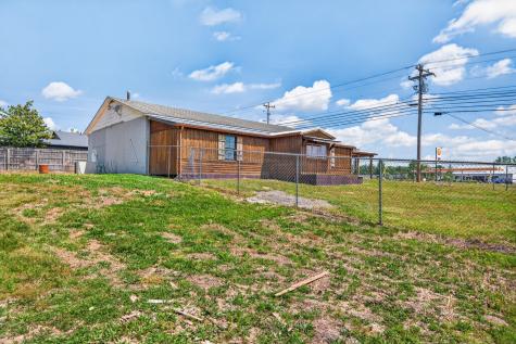 3239 Nashville Highway Smithville TN 37166