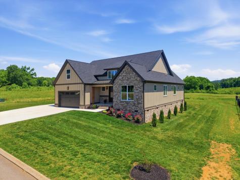 349 Clubhouse Drive Jasper TN 37347