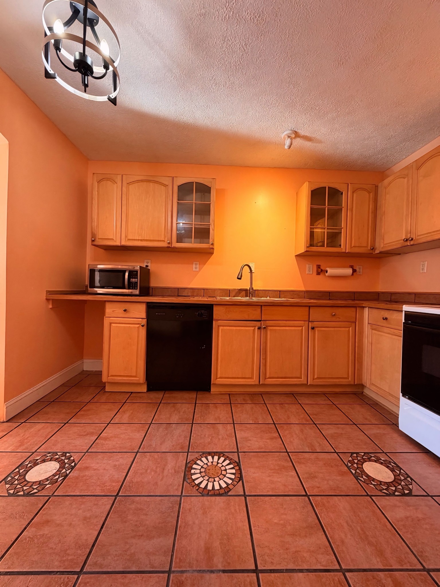 409 7th Ave, W Springfield TN 37172