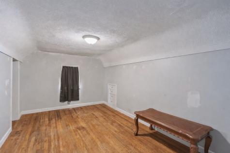 409 7th Ave, W Springfield TN 37172