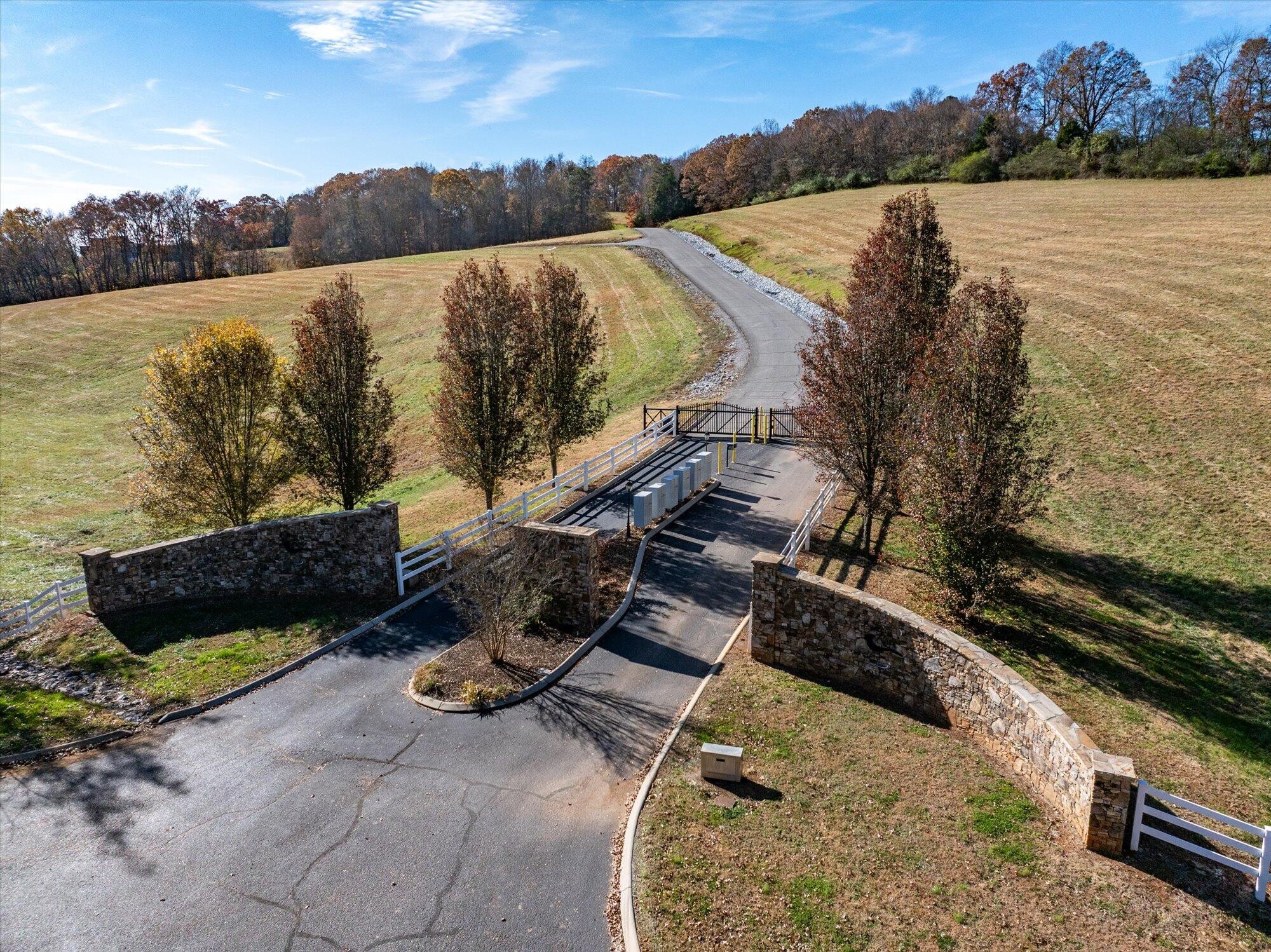 65 The Gates Drive Decatur TN 37322