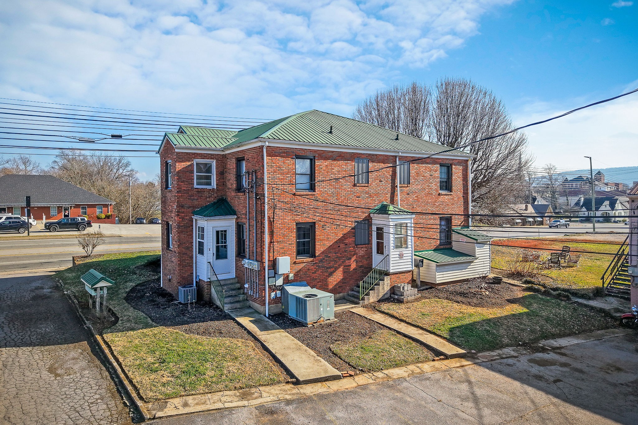 305 N Chancery Street Mcminnville TN 37110