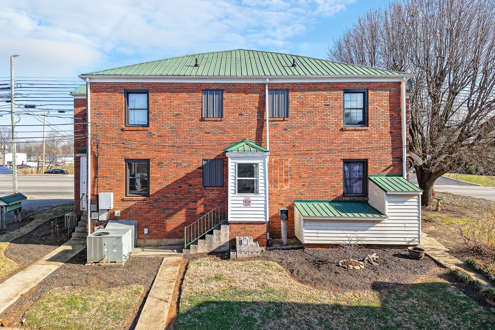 305 N Chancery Street Mcminnville TN 37110