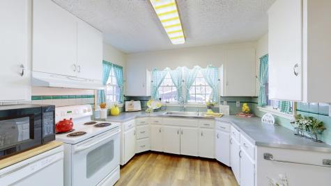 400 Edgewood Drive Tullahoma TN 37388